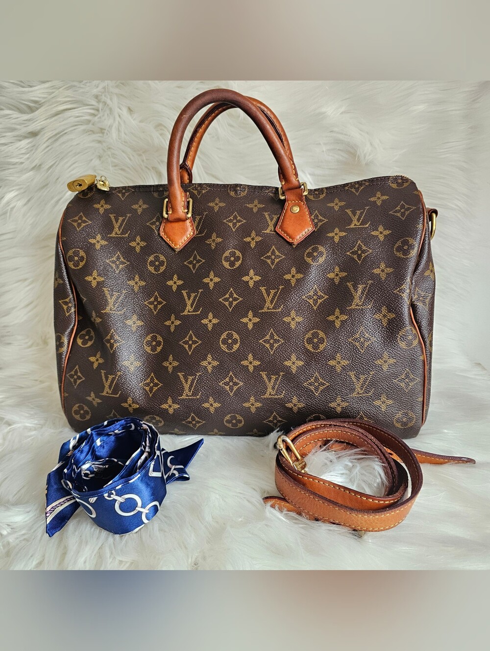🔥 Louis Vuitton Bando 35 🔥